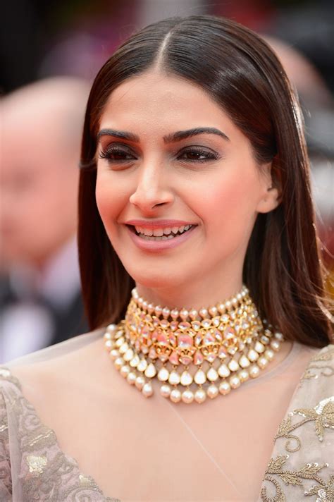 sonam kapoor recent photos.